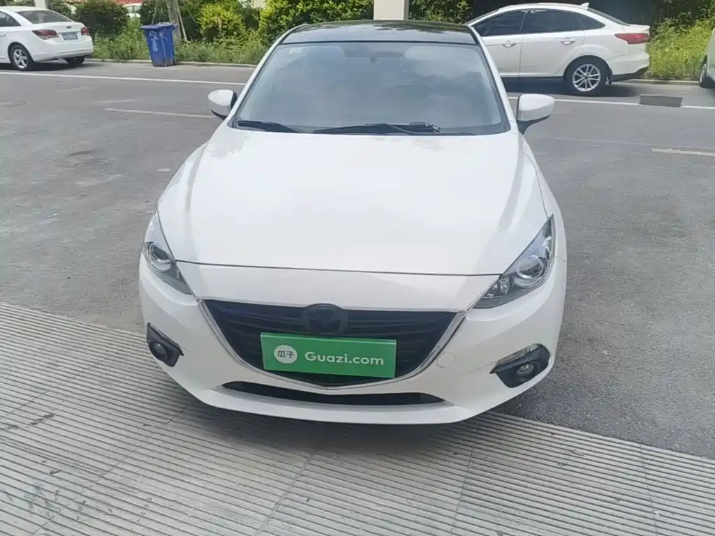 Mazda 3 Axela Sedan 1.5 L Auto Comfort
