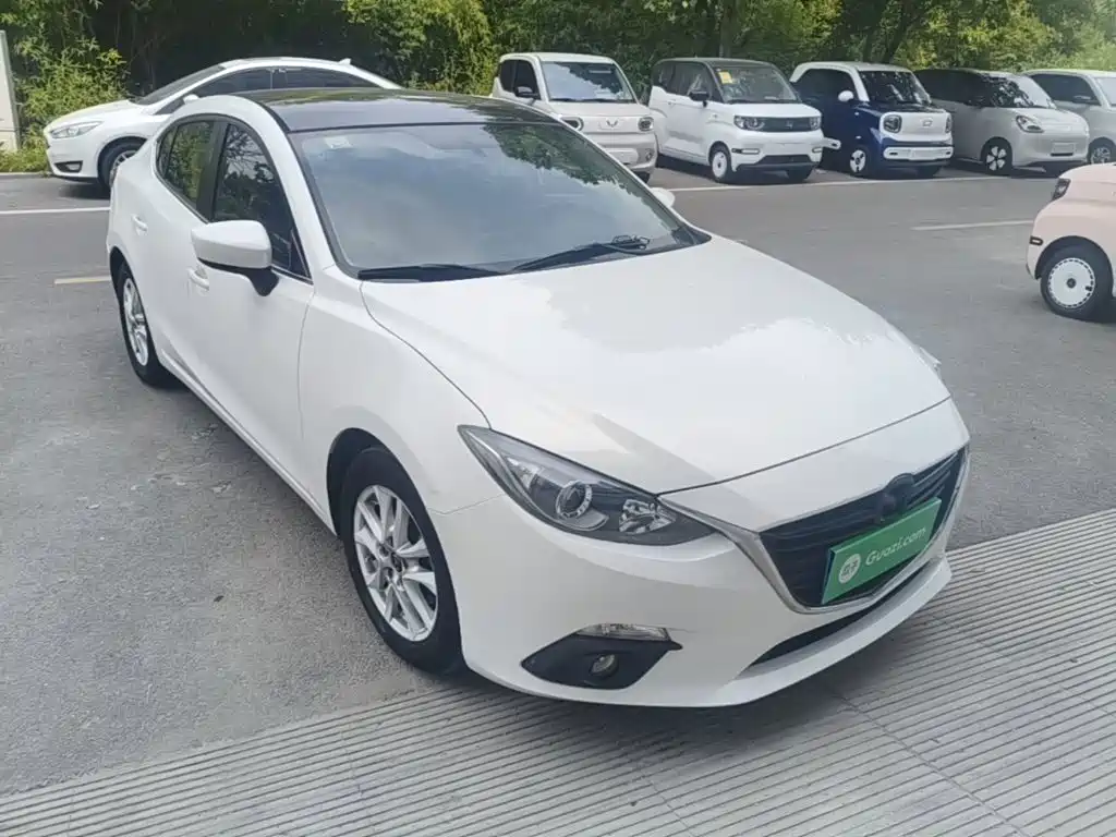 Mazda 3 Axela Sedan 1.5 L Auto Comfort