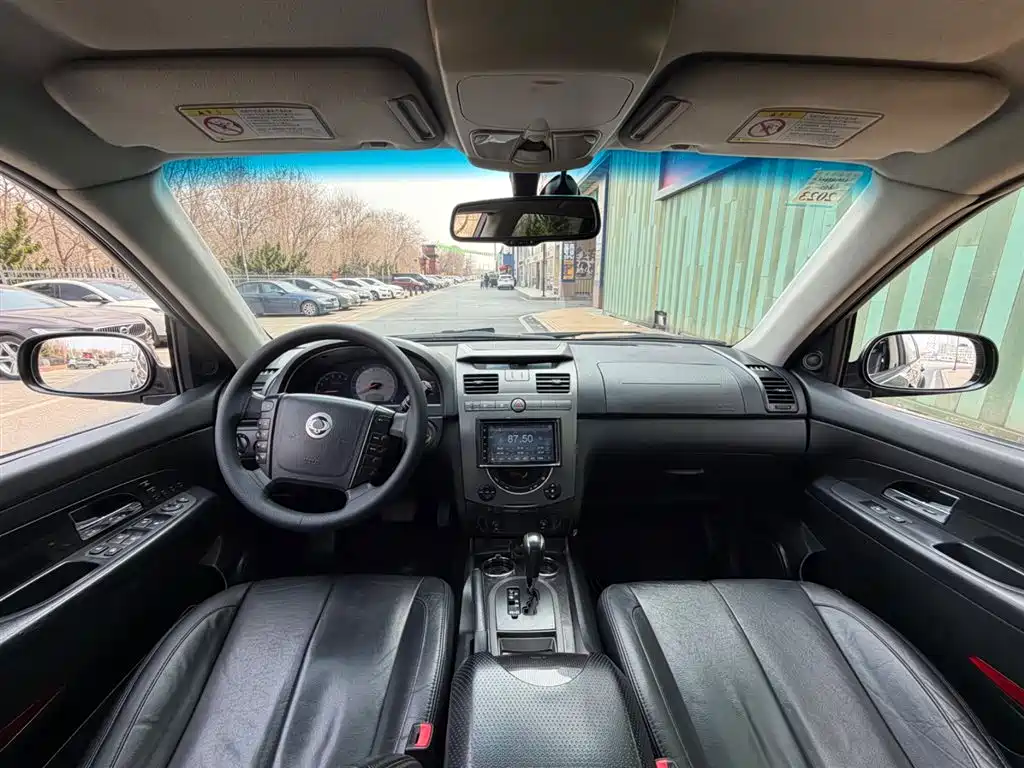 Rexton 雷斯特 2011款 2.0 T 四驱豪华导航版