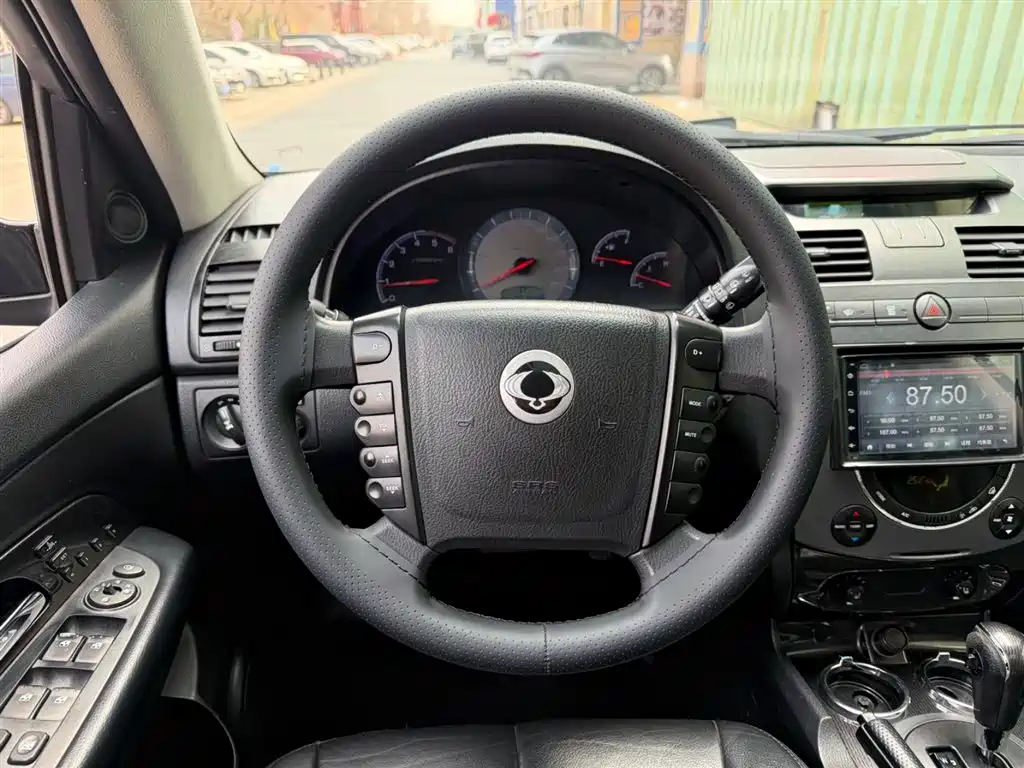Rexton 雷斯特 2011款 2.0 T 四驱豪华导航版
