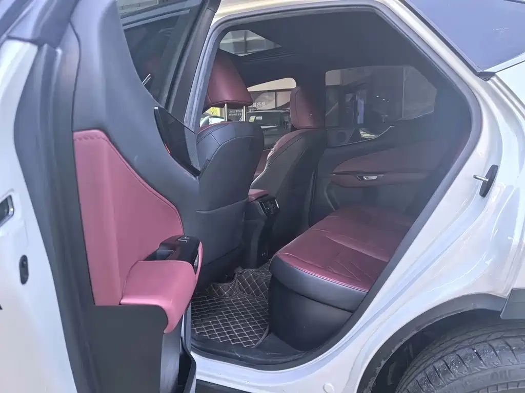 Lexus NX NEV 400 h+ Smooth