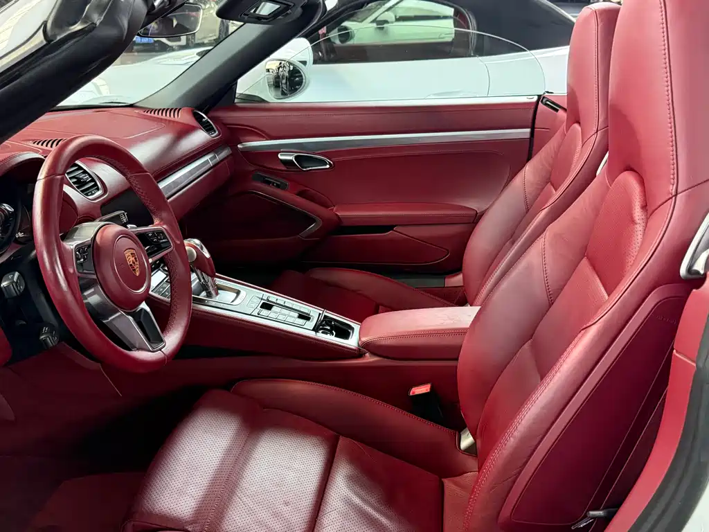 Porsche 718 Boxster 2.0 T