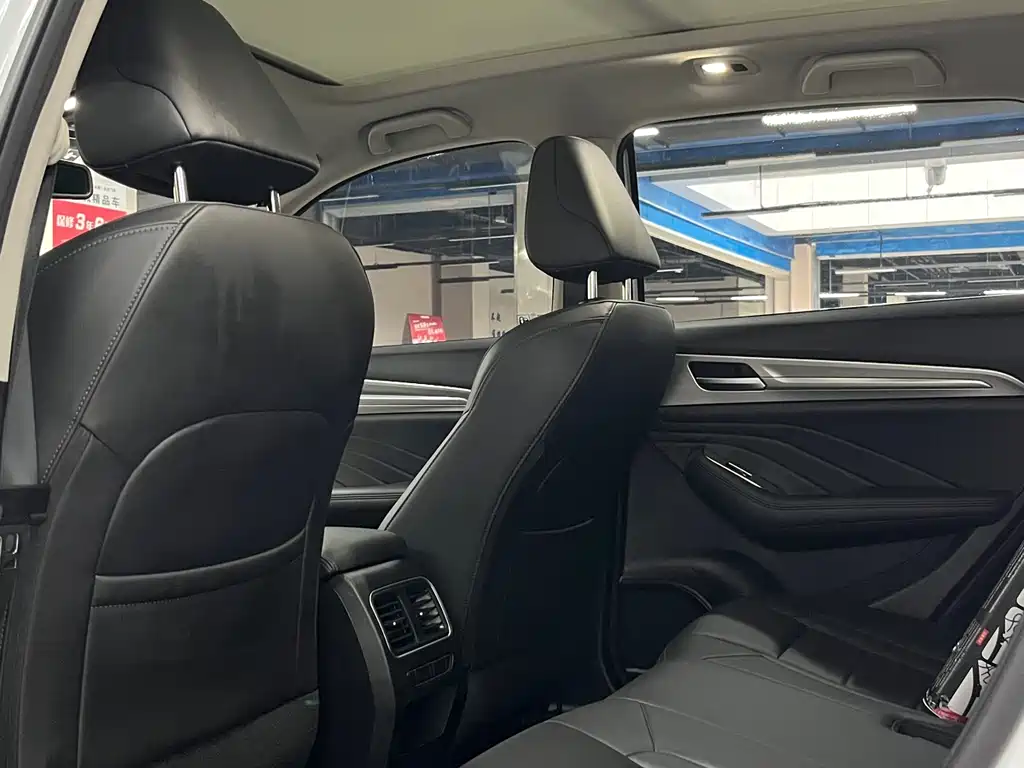 Haval F7 1.5 T 2 WD i Trend