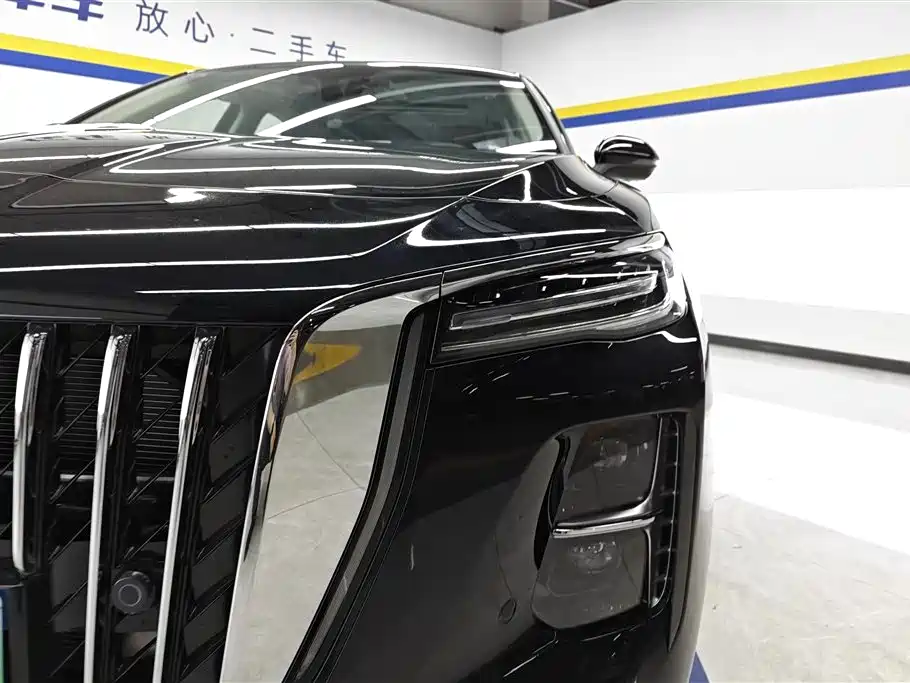 Hongqi H5 PHEV 130 Super Hybrid