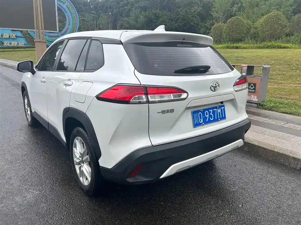 Corolla Cross 2.0 L Pioneer