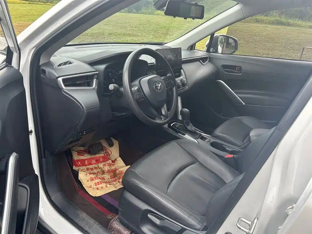 Corolla Cross 2.0 L Pioneer
