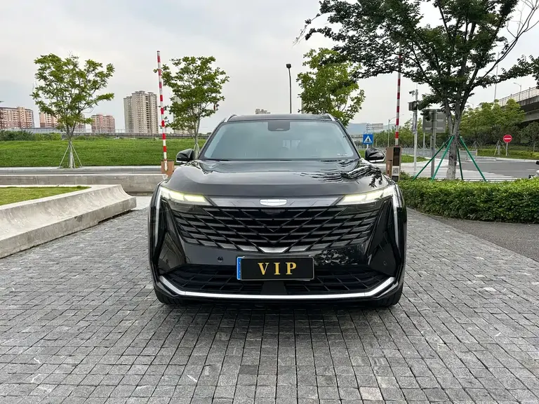Geely Boyue L 1.5 TD DCT Distinguished