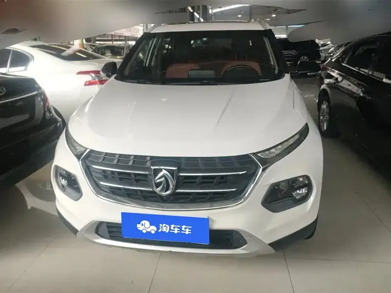 Baojun 510 1.5 L Manual Luxury