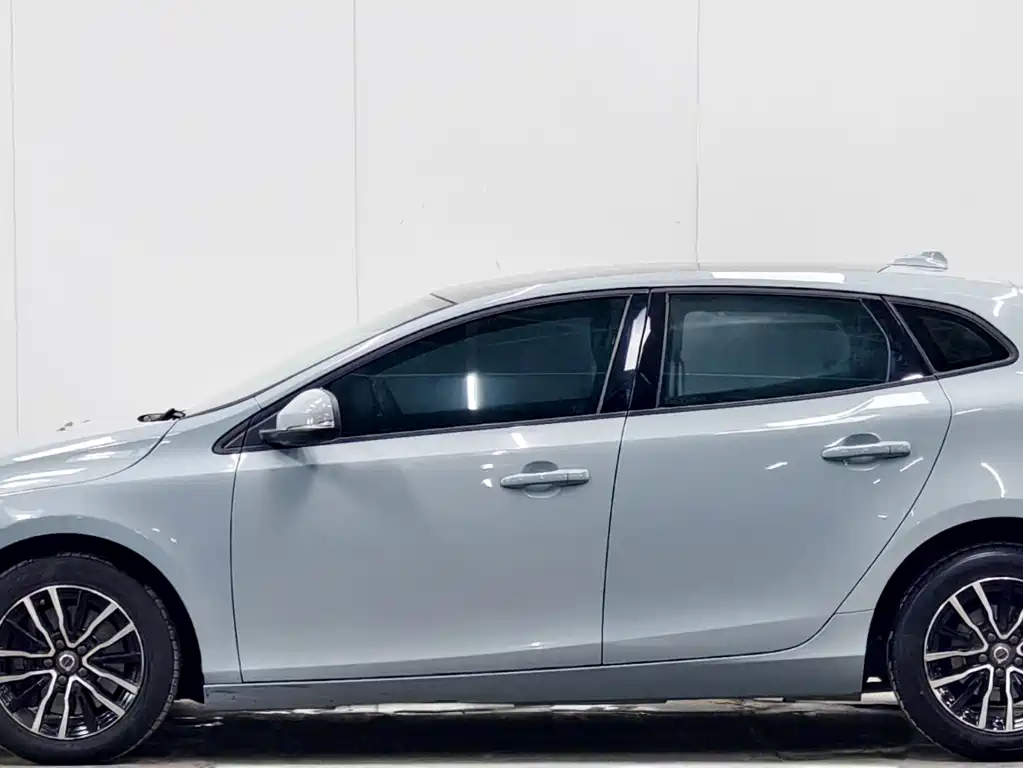 Volvo V40 T3 Smart Ease