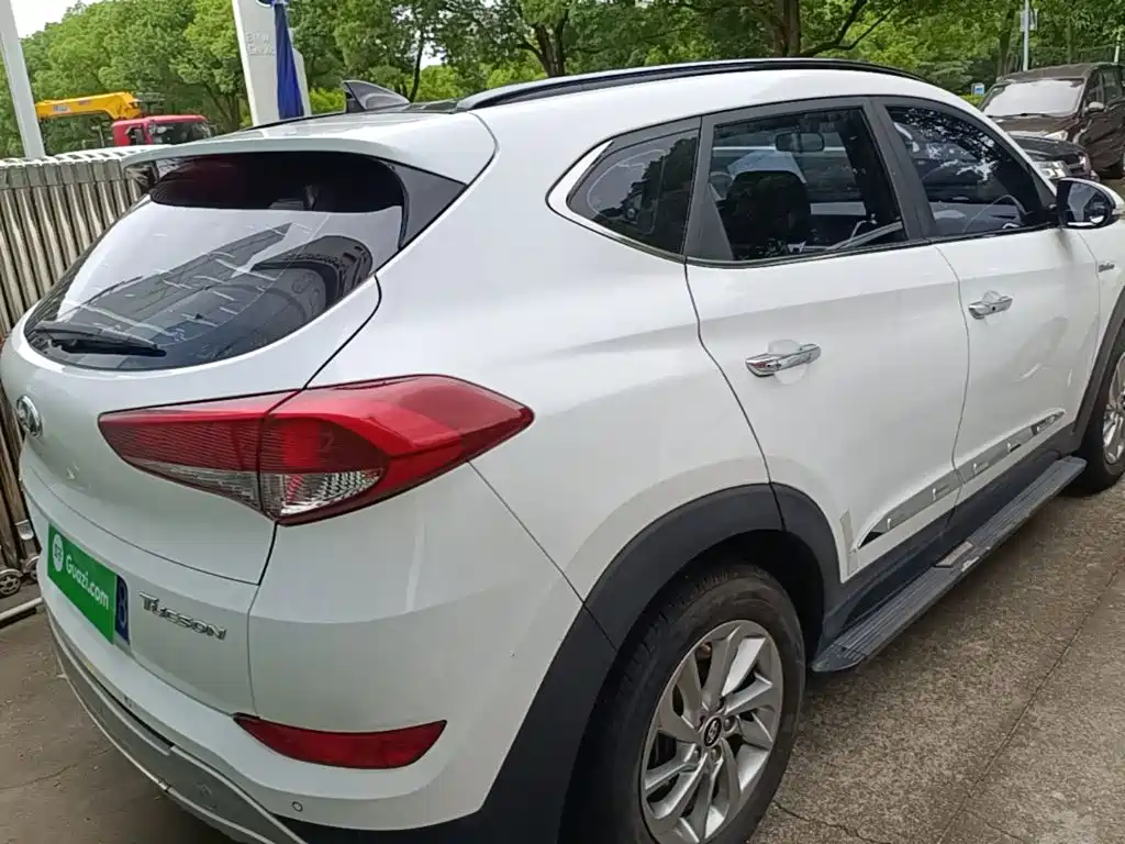 Tucson 1.6 T DCT 2 WD Intelligent