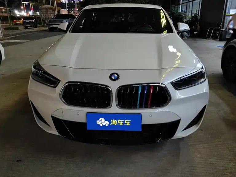 BMW X2 sDrive25 i Leading M Sport Package
