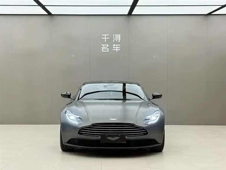 Aston Martin DB11 4.0 T V8 Coupe