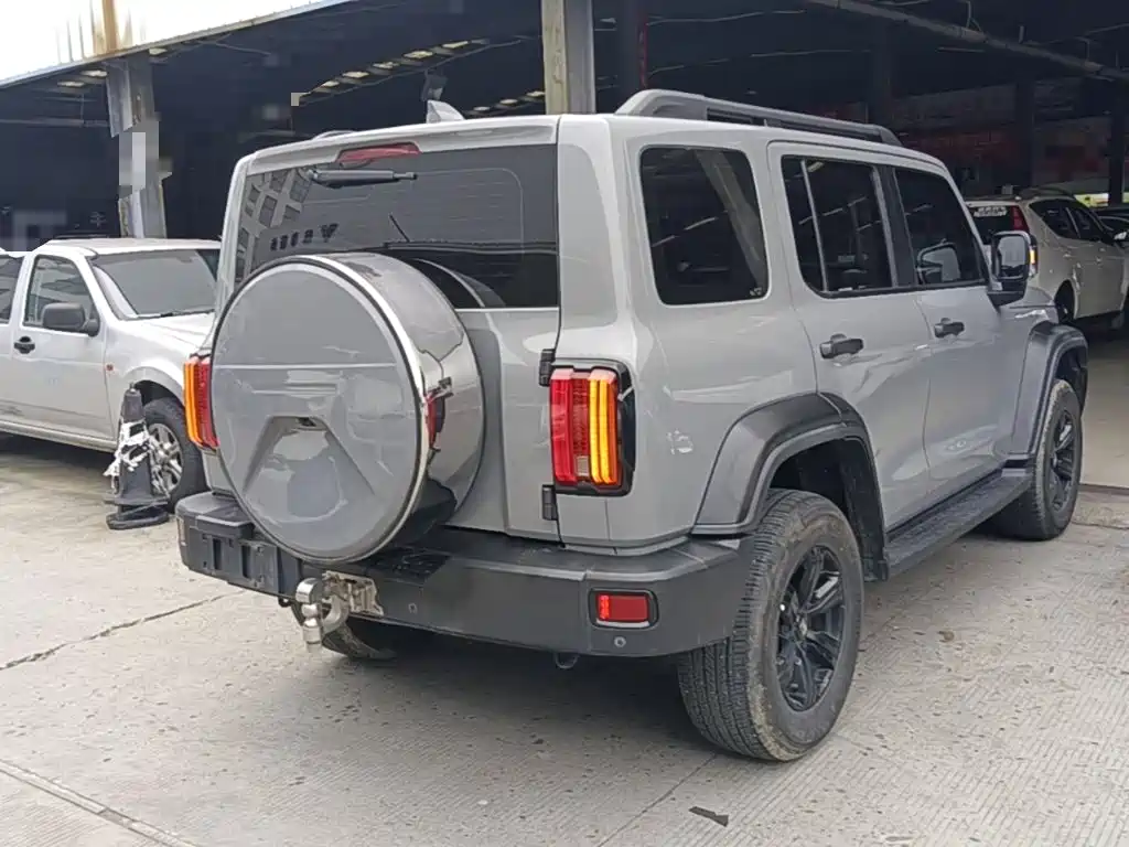 Tank 300 Offroad 2.0 T Conqueror