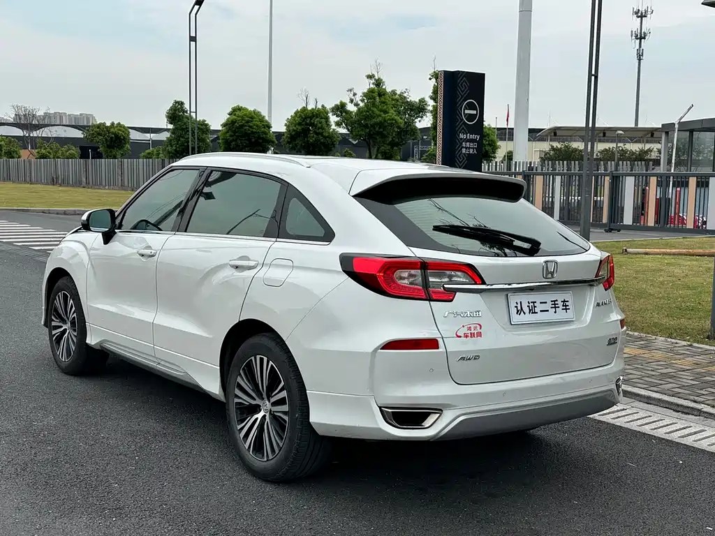 Avancier 370 TURBO 4 WD Supreme