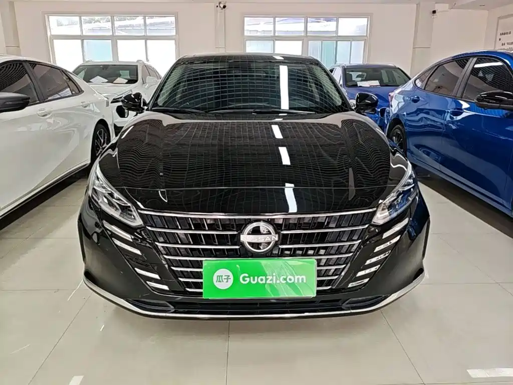Teana 2.0 L XL-TLS Joy