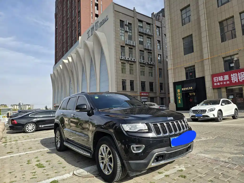 Grand Cherokee (Import) 3.0 L Comfort Enjoyment Navigation