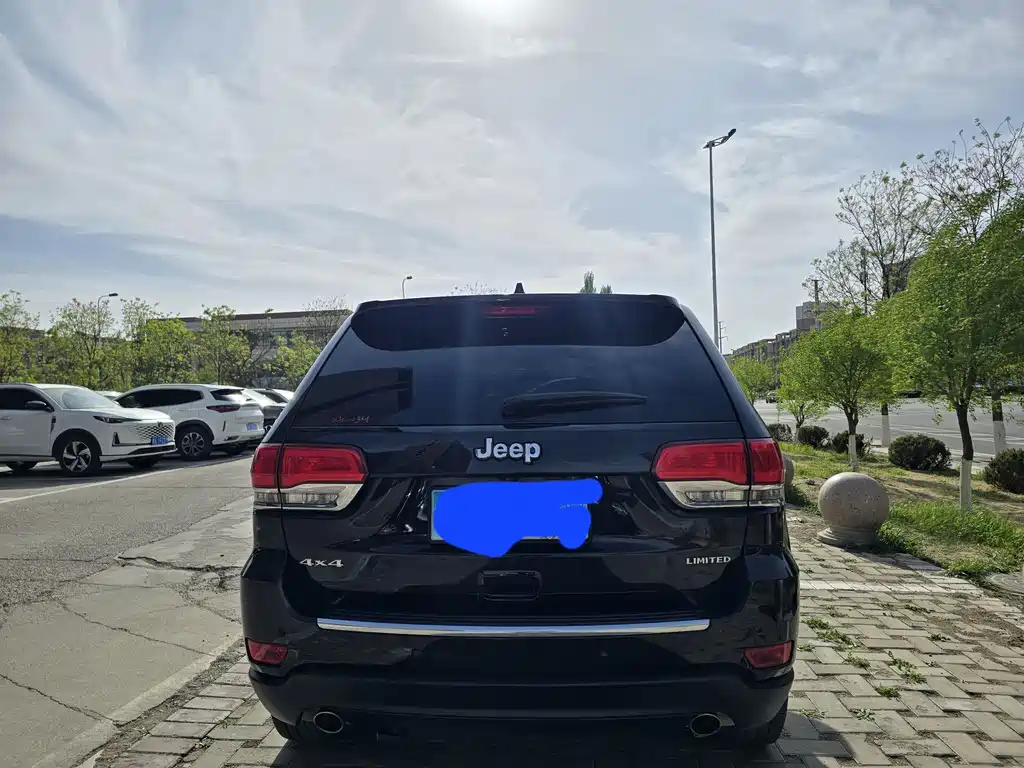 Grand Cherokee (Import) 3.0 L Comfort Enjoyment Navigation