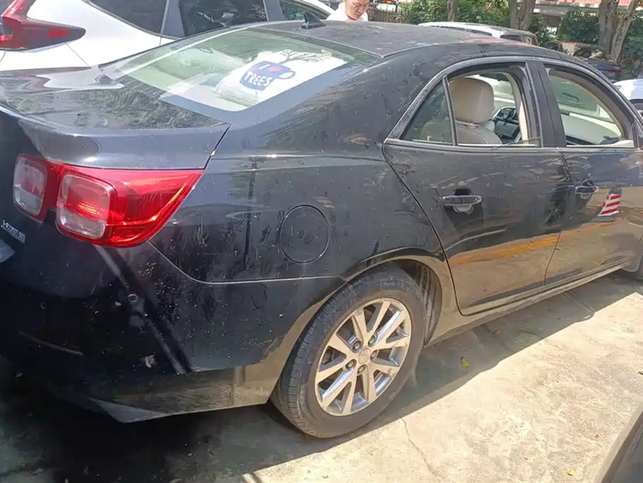 Malibu 2.0 L Auto Luxury