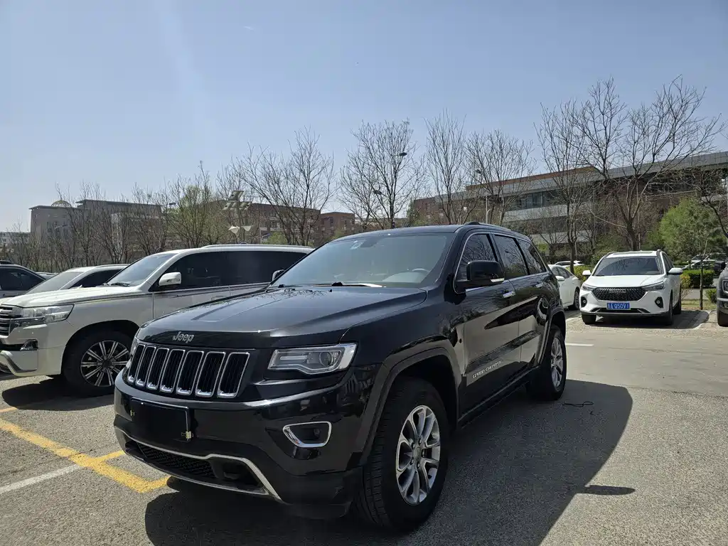 Grand Cherokee (Import) 3.0 L Comfort Enjoyment Navigation