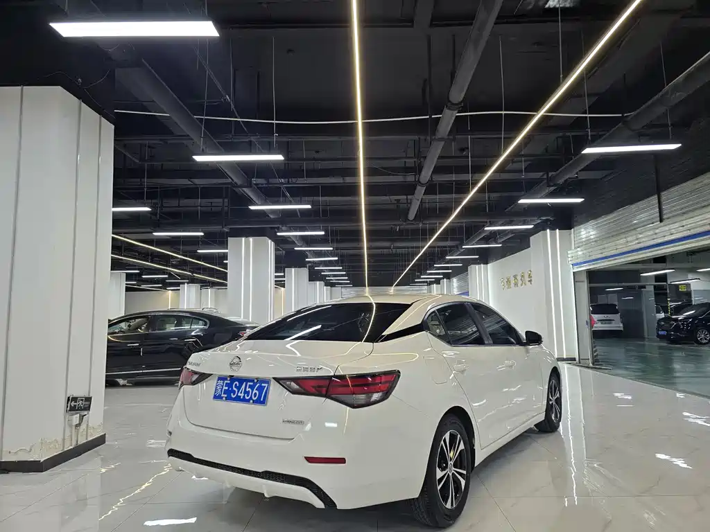 Sylphy 1.6 L XL CVT Joy