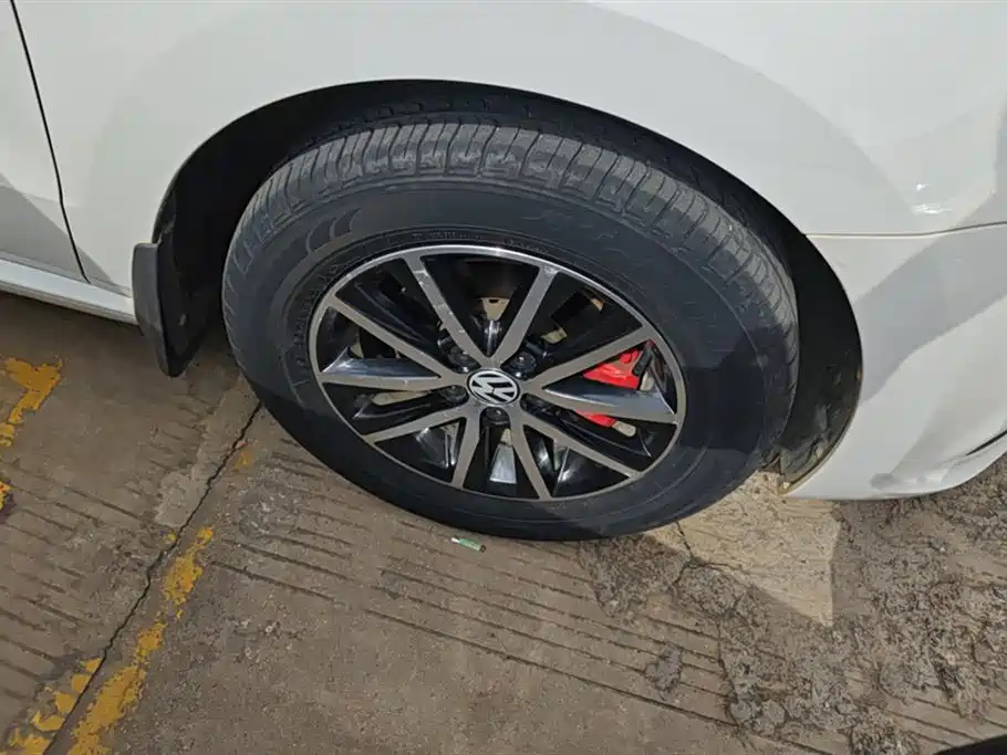 Polo 1.4 L Manual Style
