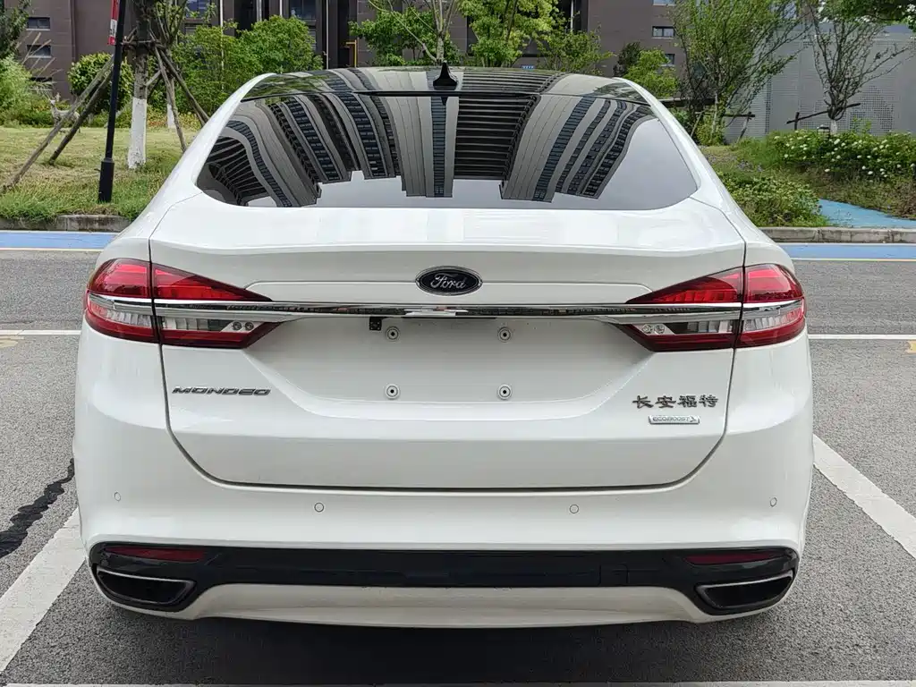 Mondeo EcoBoost 200 Fashion