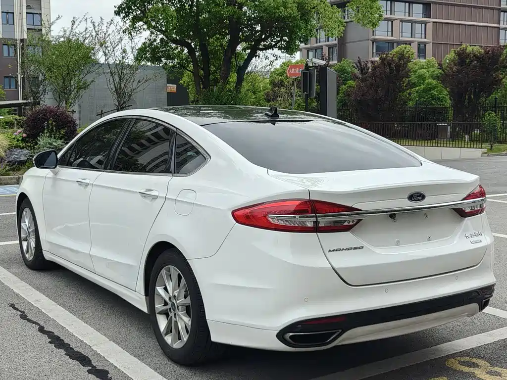 Mondeo EcoBoost 200 Fashion