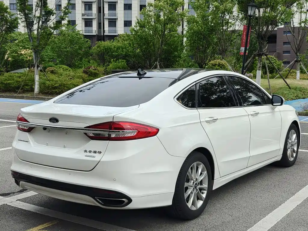 Mondeo EcoBoost 200 Fashion