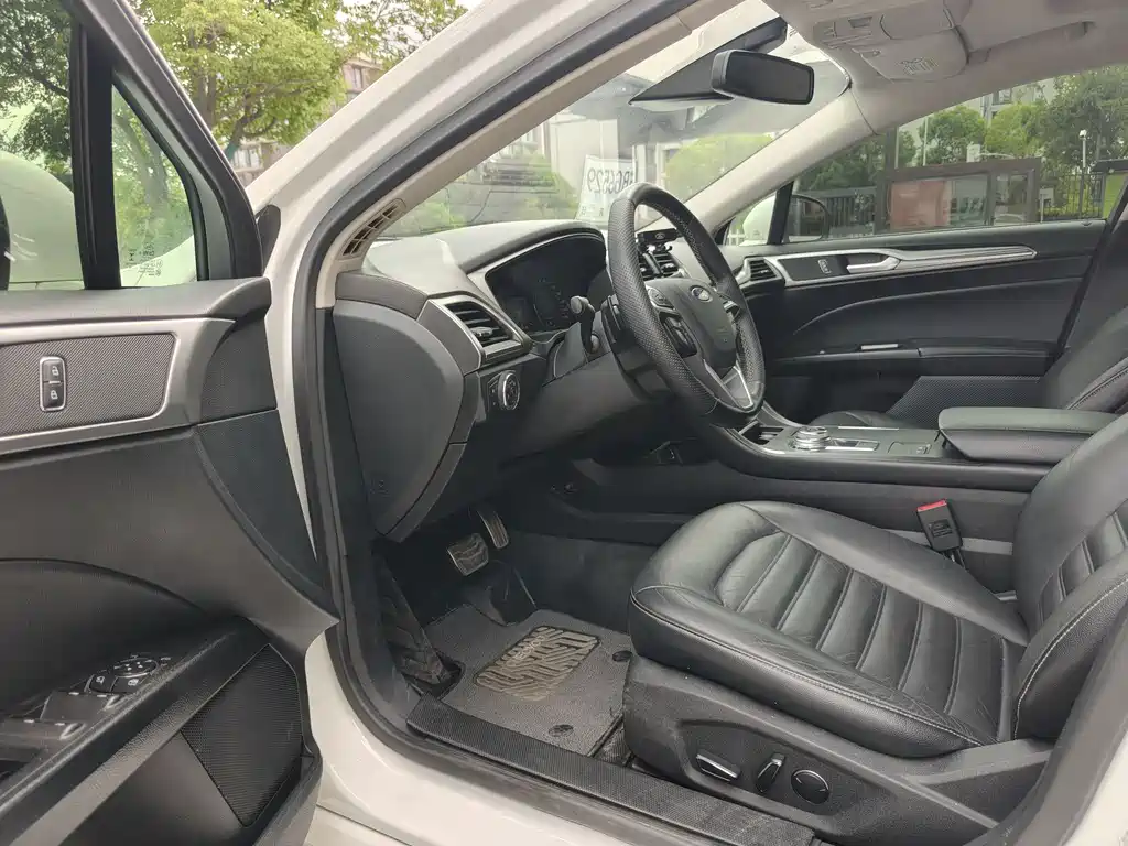 Mondeo EcoBoost 200 Fashion