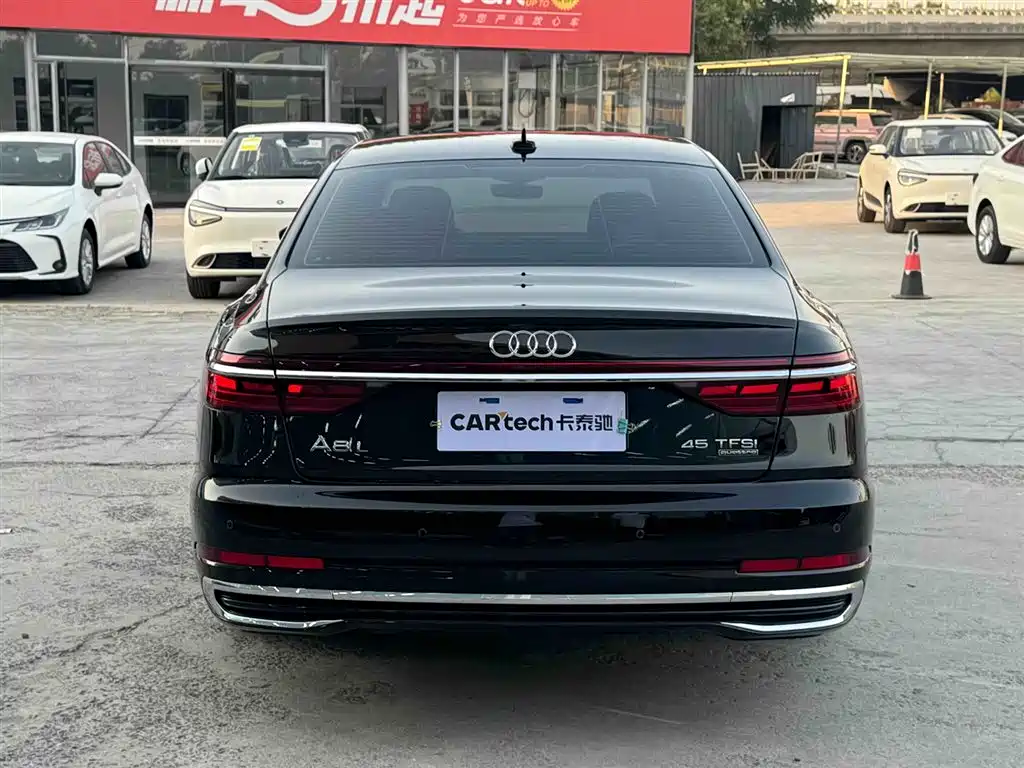 Audi A8 A8 L 45 TFSI quattro Luxury