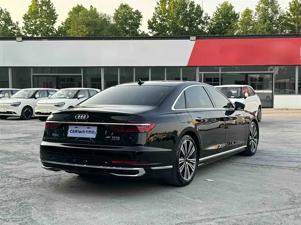 Audi A8 A8 L 45 TFSI quattro Luxury