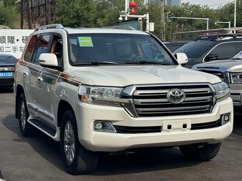 Land Cruiser (Import) 兰德酷路泽(进口) 2016款 4.6 L 中东版