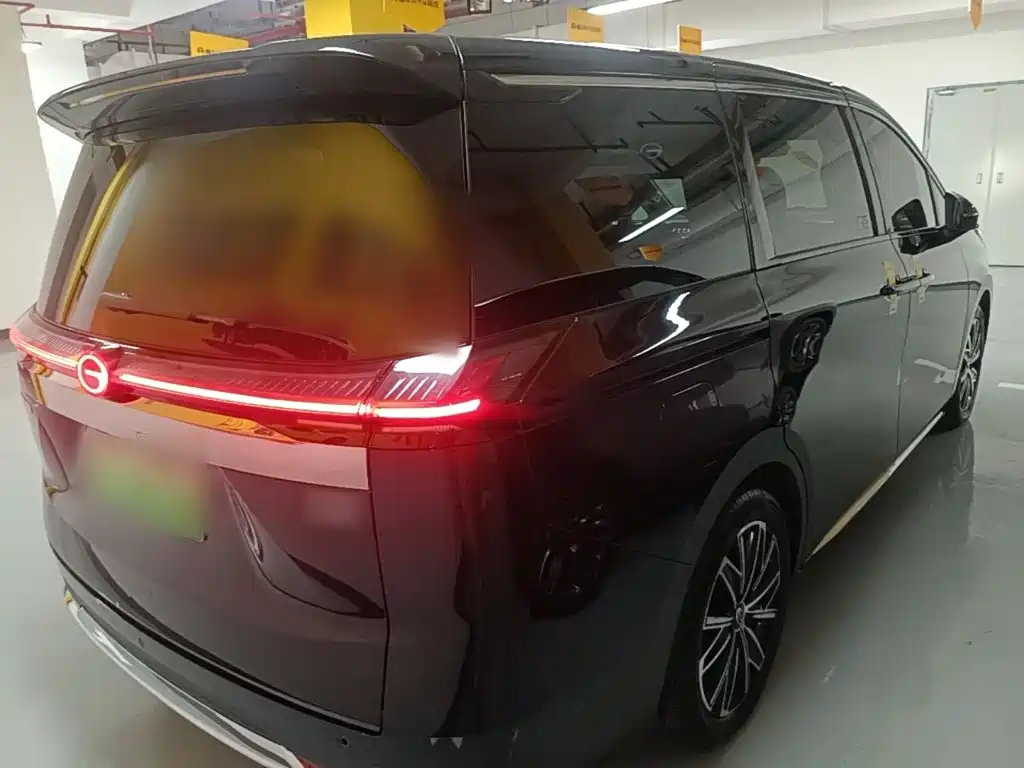 Trumpchi E8 NEV 传祺E8 PHEV 2024款 150 km 龙腾星夜版