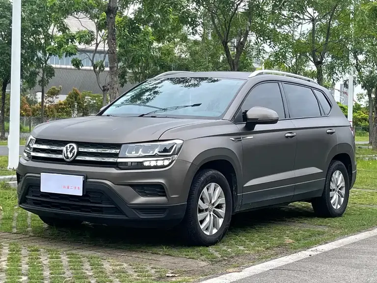 Volkswagen Tharu 280 TSI 2 WD Style CN-VI