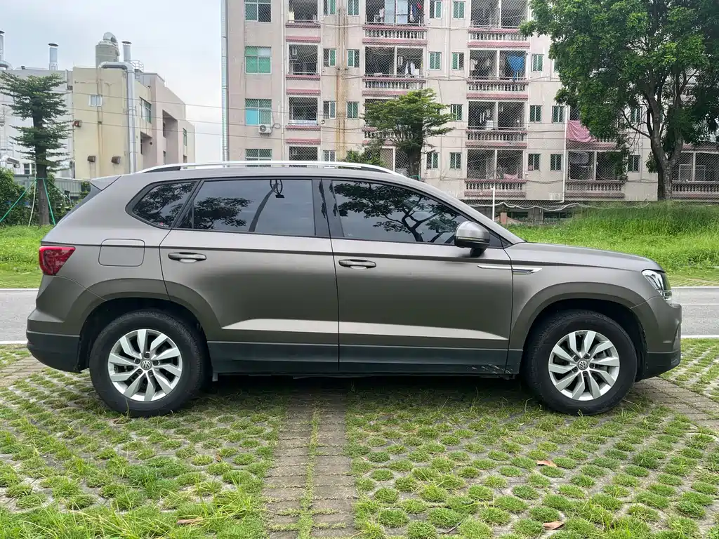 Tharu 280 TSI 2 WD Style CN-VI