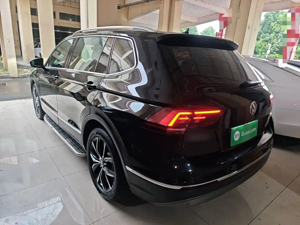Tiguan L 330 TSI Auto 2 WD Flagship