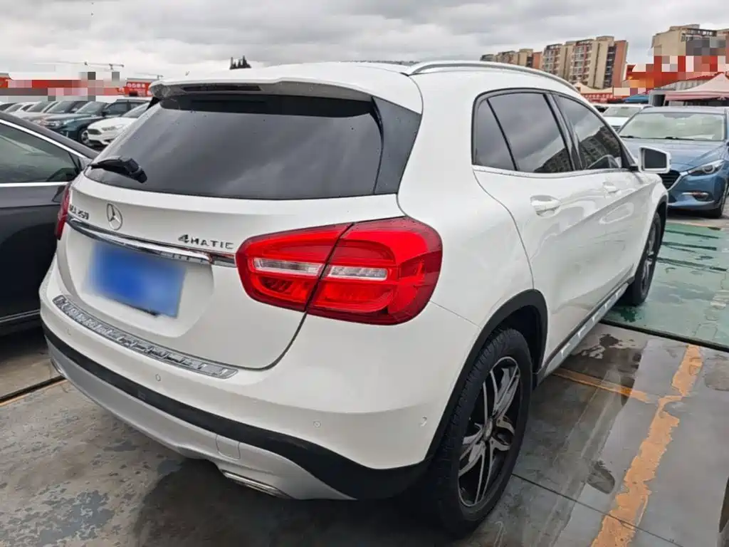 Mercedes-Benz GLA GLA 200 Fashion