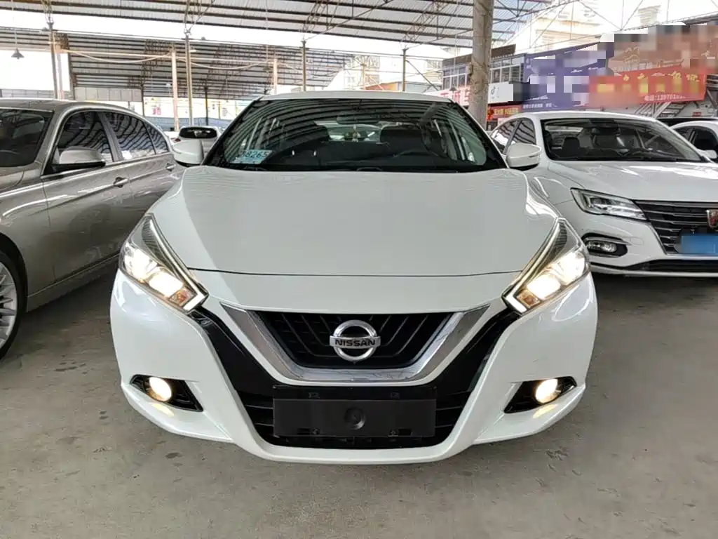 Lannia 1.6 L CVT Cool
