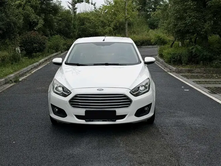 Ford Escort 1.5 L Manual Comfort