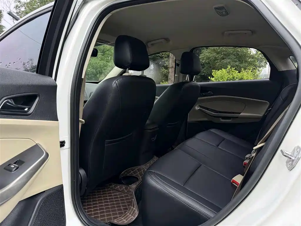 Escort 1.5 L Manual Comfort
