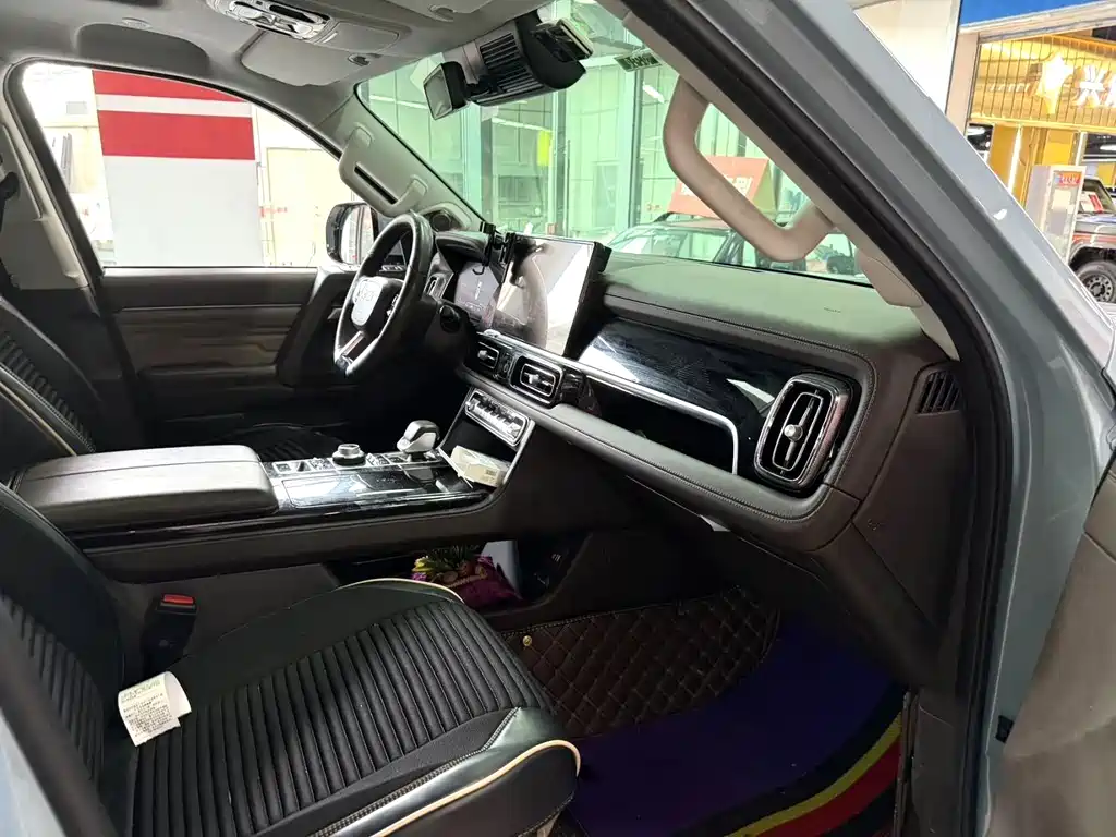 Beijing Offroad BJ60 2.0 T 11 th 5-seat