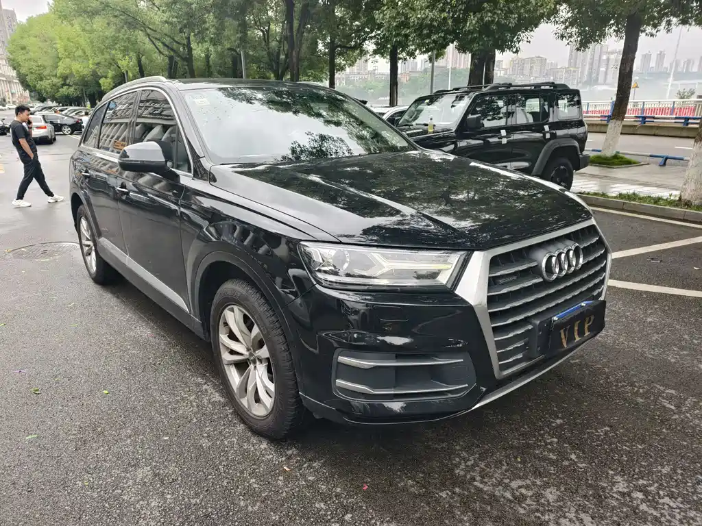 Audi Q7 40 TFSI Comfort