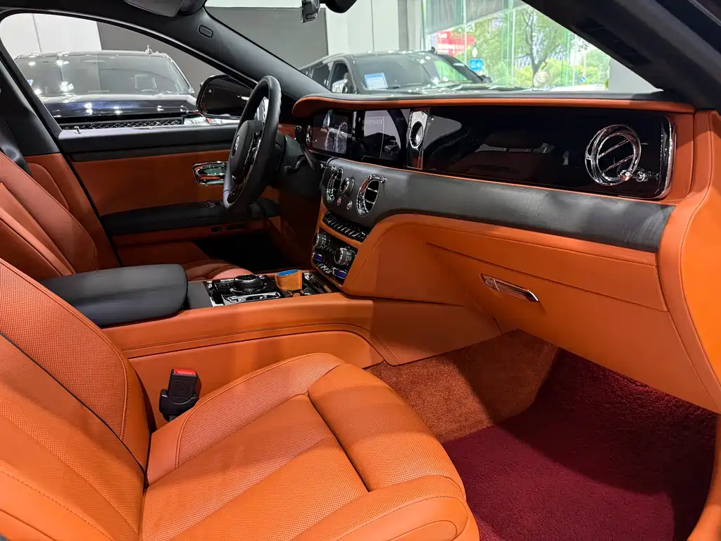 Ghost 6.7 T LWB Range
