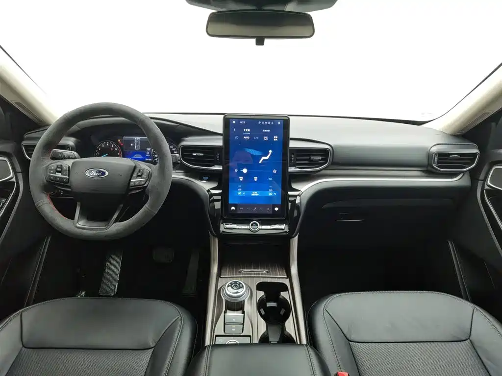 Explorer EcoBoost 285 4 WD Style 7-seat