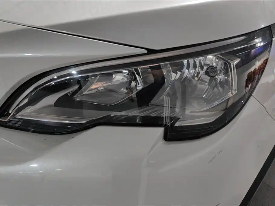 Peugeot 5008 标致5008 2019款 400 THP 5座精英版