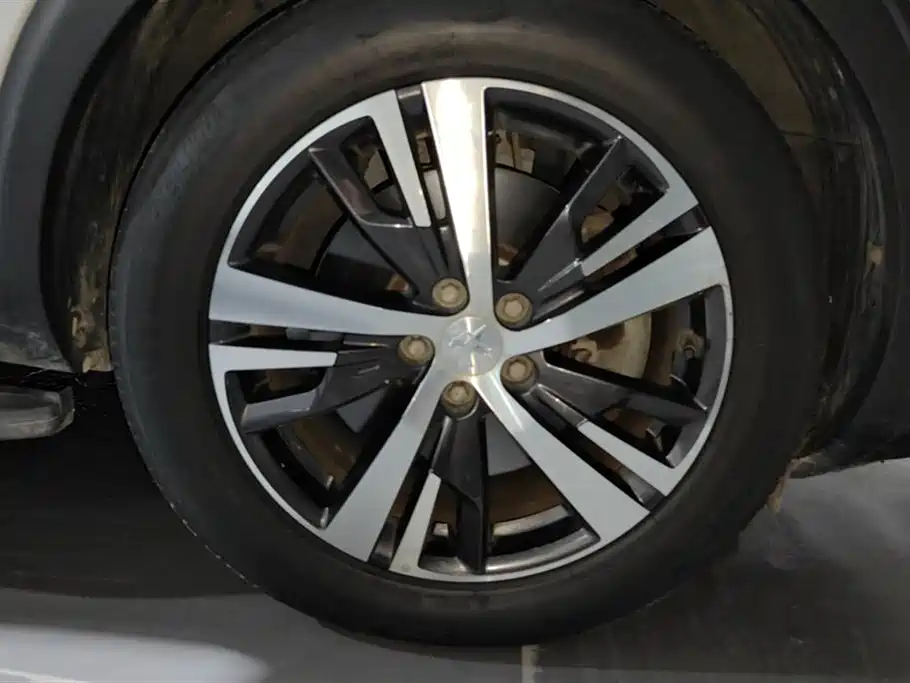 Peugeot 5008 标致5008 2019款 400 THP 5座精英版
