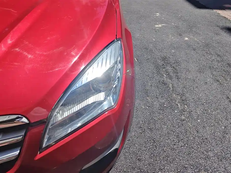 Changan CS35 1.6 L Auto Luxury CN-V