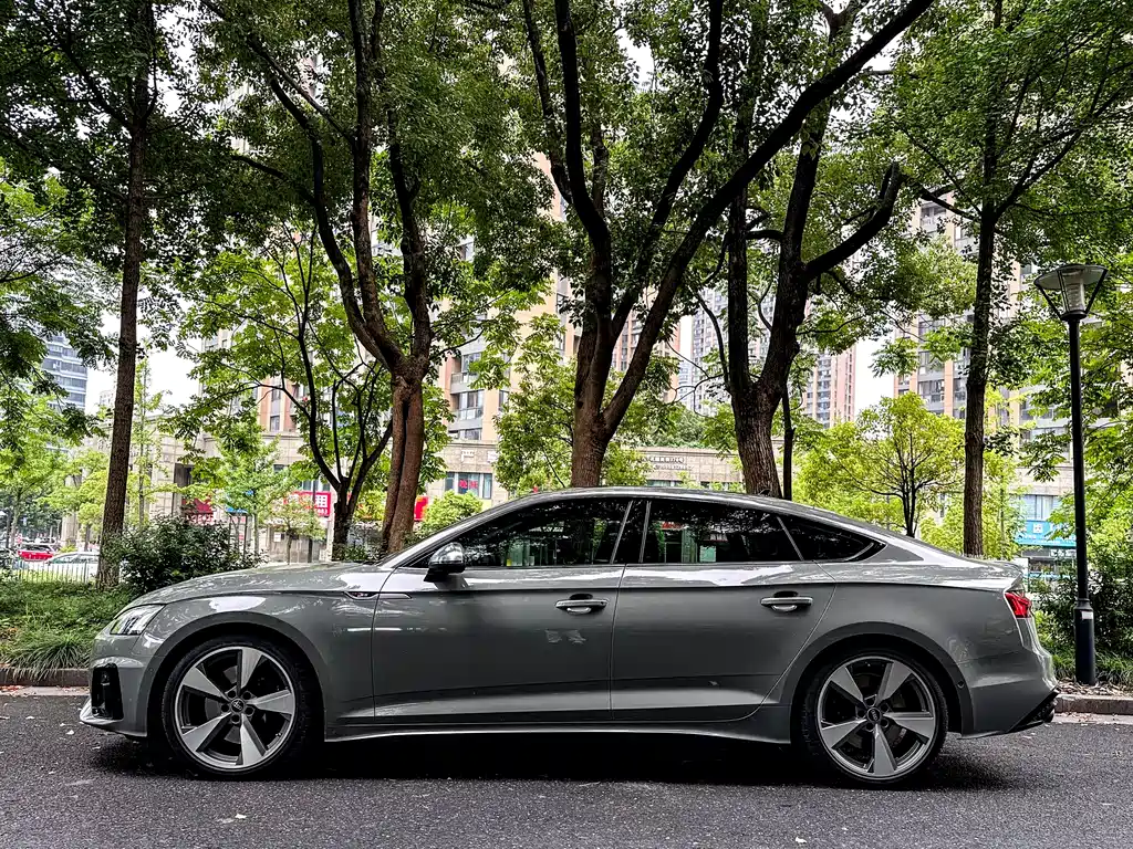Audi S5 奥迪S5 2022款 S5 3.0 T Sportback