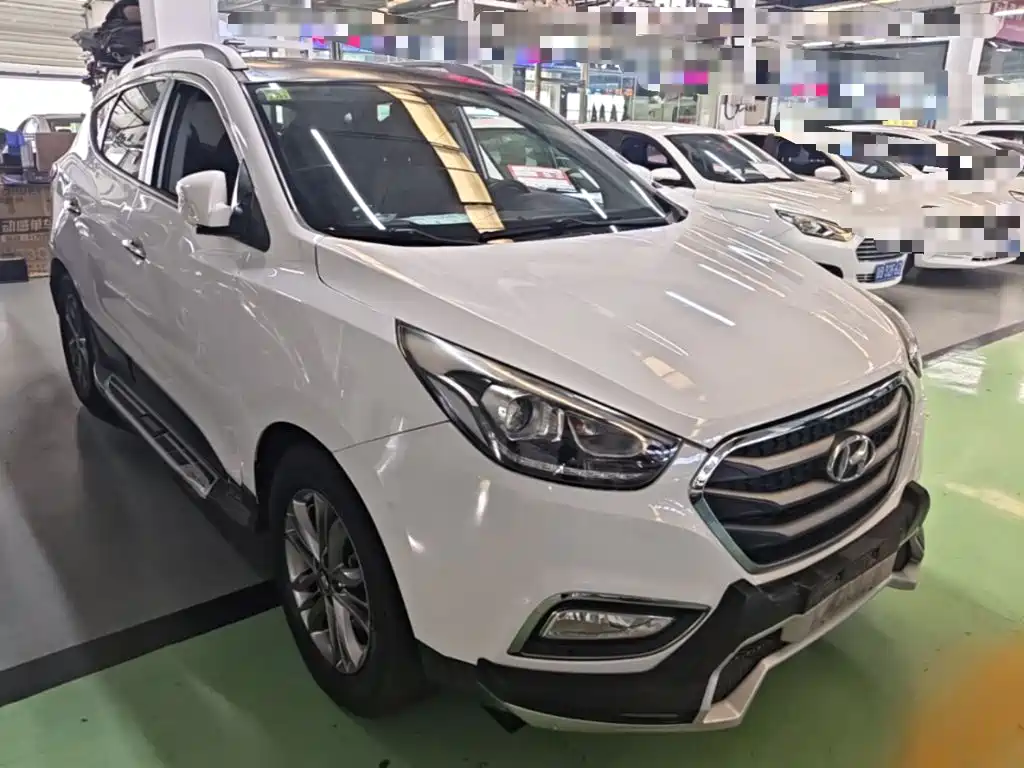 Hyundai ix35 2.0 L Auto 2 WD Intelligent CN-IV
