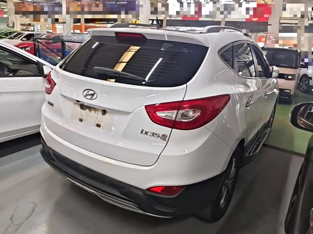 Hyundai ix35 2.0 L Auto 2 WD Intelligent CN-IV